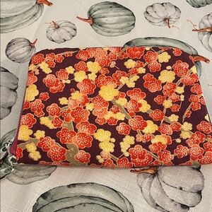 Elegant Floral Cosmetic Bag in Red and Yellow
